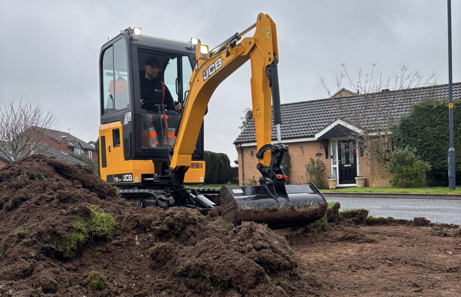 Plant with Operator Hire page link